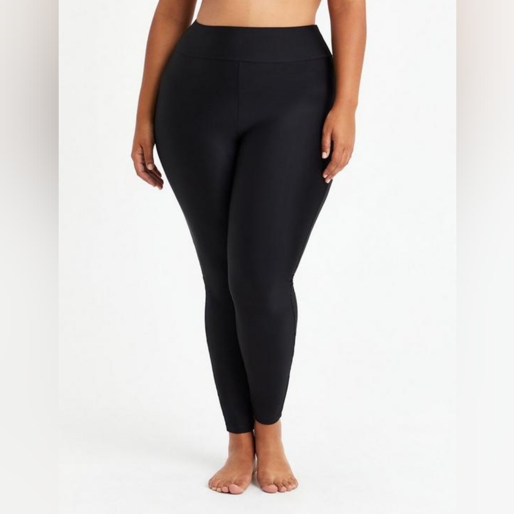 Torrid Black Active Performance High-Rise Swim Nylon Legging Size 2X 18 20 Nwt